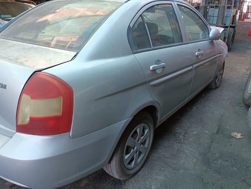  Hyundai ACCENT 2005    EN DESARME